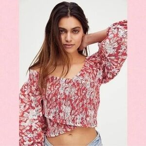 Free People Red East to West Smocked Off Shoulder Floral Crop Top EUC Size Small